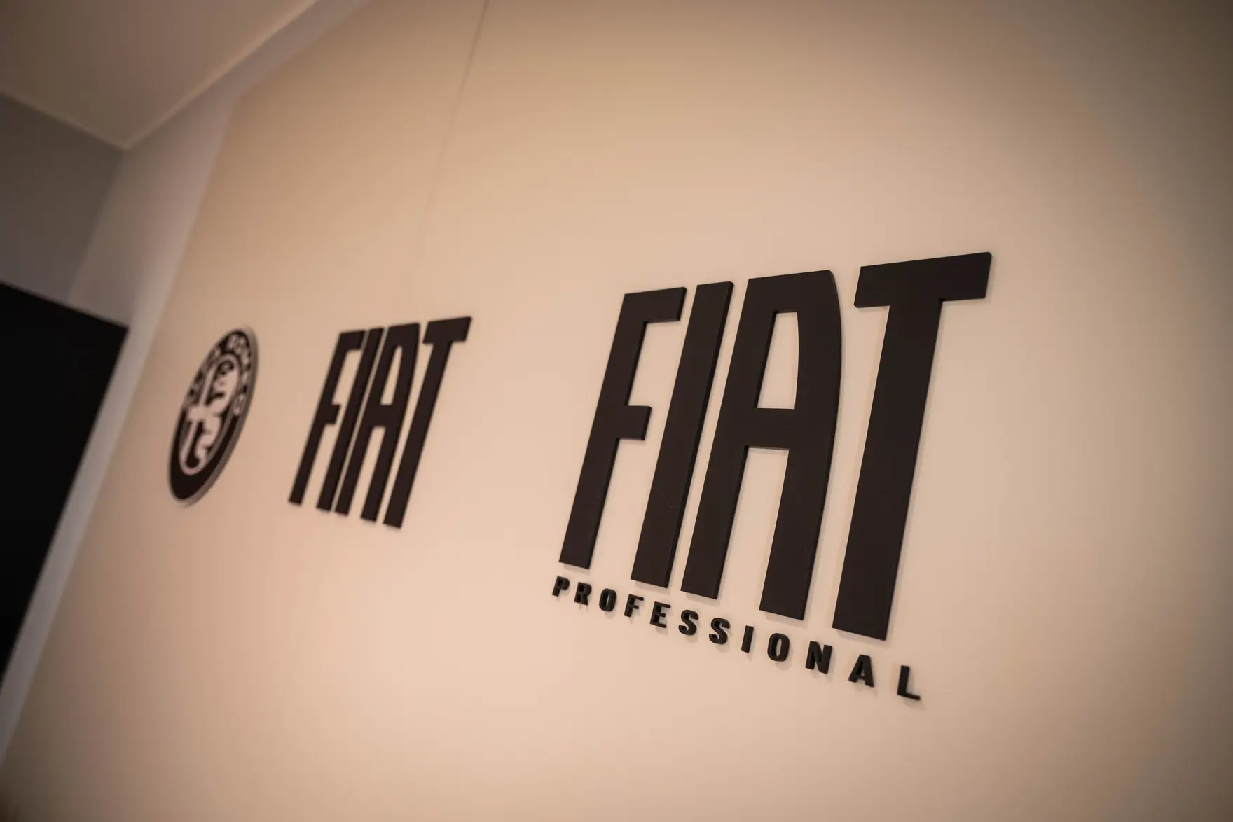 Officina autorizzata Fiat Professional: Veicoli commerciali · Dionisi Rent&Service · dionisigroup.it