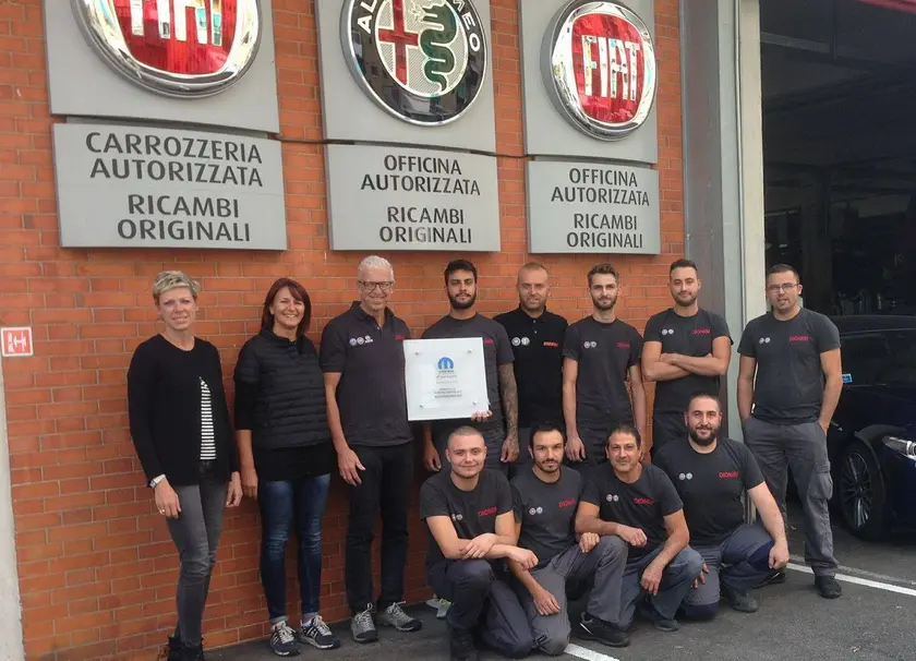 L'officina Dionisi diventata centro autorizzato Alfa Romeo e Fiat, in un'immagine d'epoca · Dionisi Rent&Service · dionisigroup.it